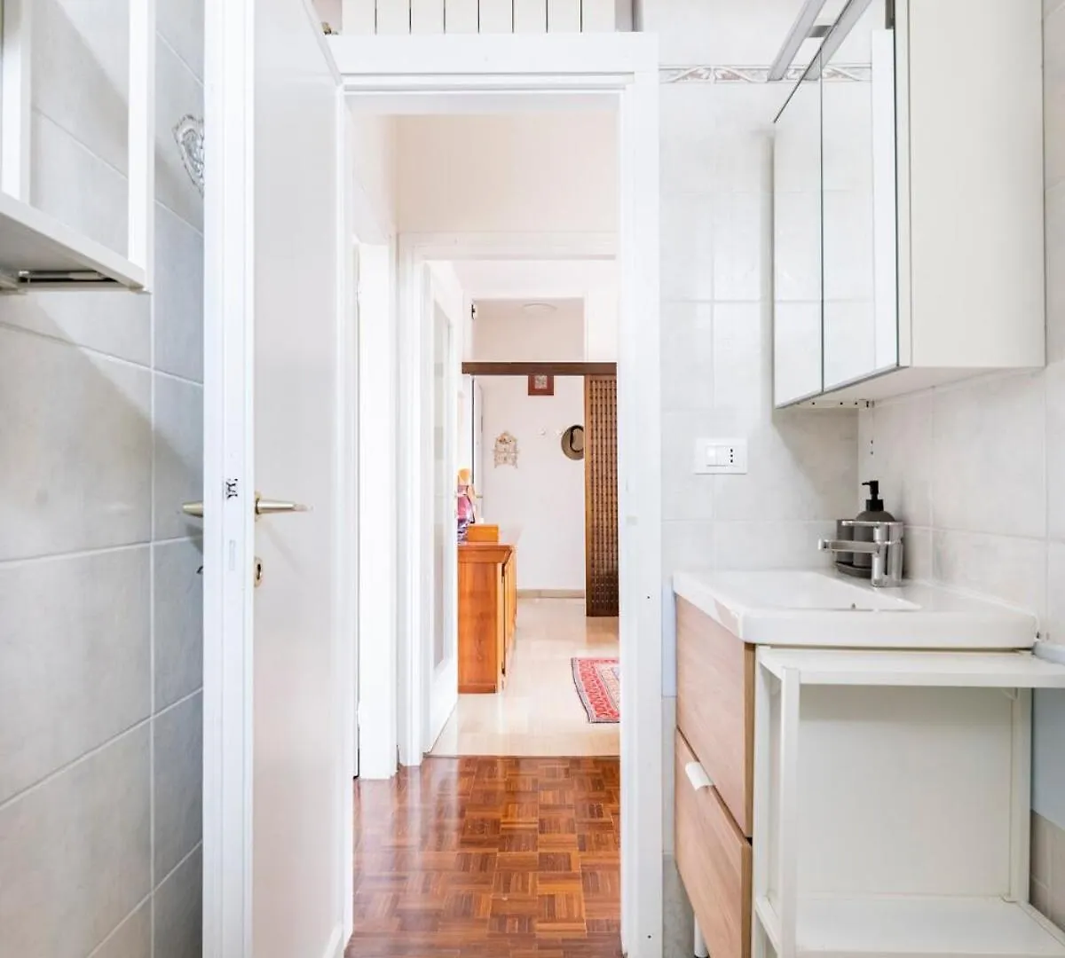 Charming Apartment In Zattere 威尼斯