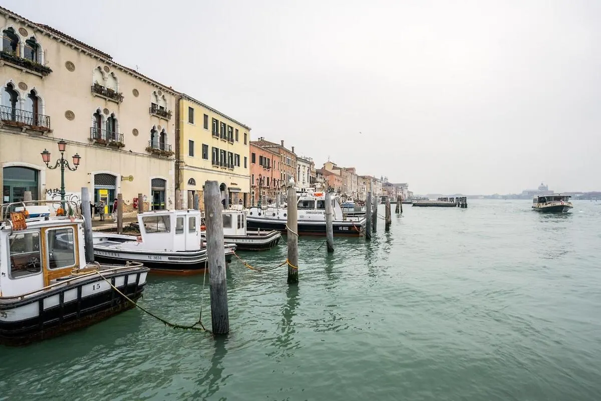 Charming Apartment In Zattere Venedig Italien